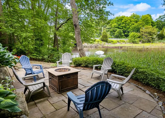 Westbrook Inn Bed And Breakfast